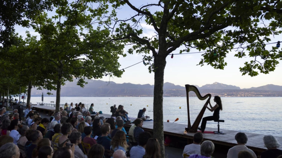 Concerts à l'aube au bord du lac Léman : Classique au lever du soleil Concerts à l'aube au bord du lac Léman : Classique au lever du soleil