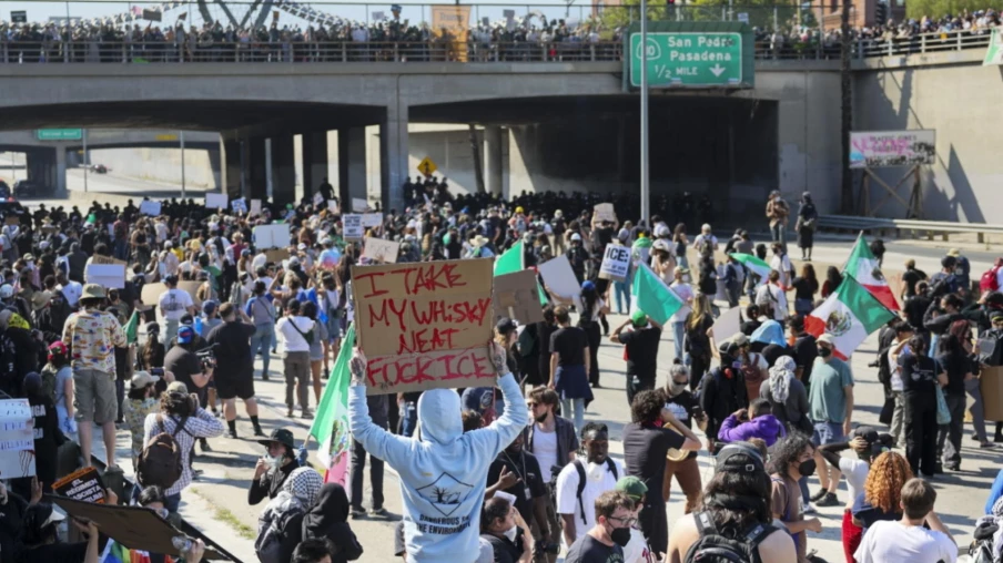 Trump poursuit Los Angeles pour son statut de ville sanctuaire