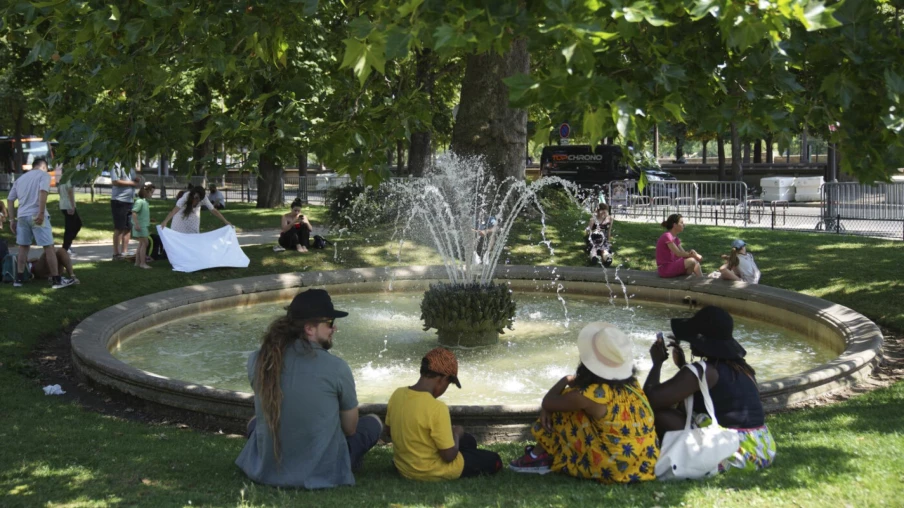 Canicule précoce en Europe : Températures extrêmes et fermetures d'écoles