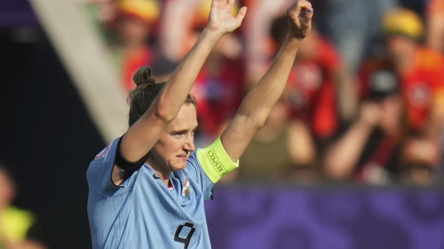 Euro 2025 : Les Pays-Bas dominent le Pays de Galles 3-0