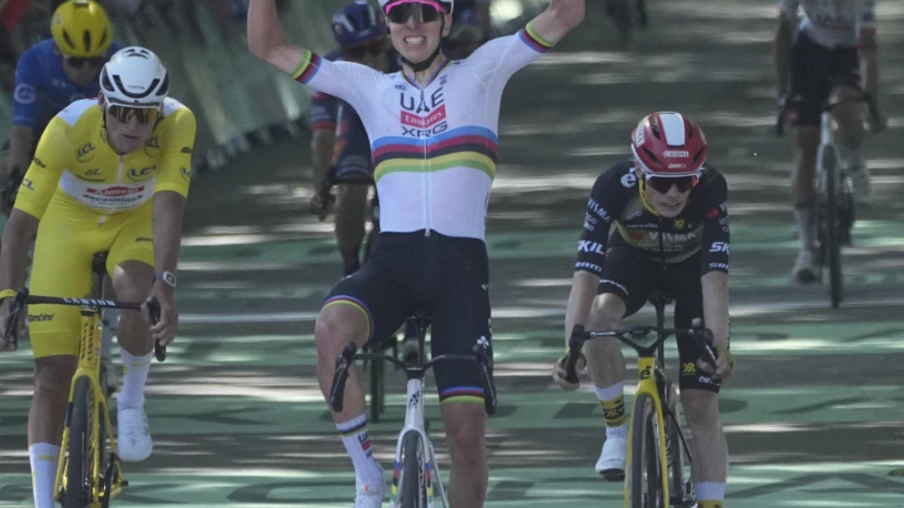 Tour de France 2023 : Tadej Pogacar triomphe lors de la 4e étape à Rouen