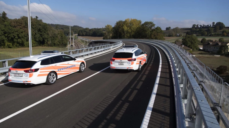 Course-poursuite : Vol de voiture de luxe intercepté