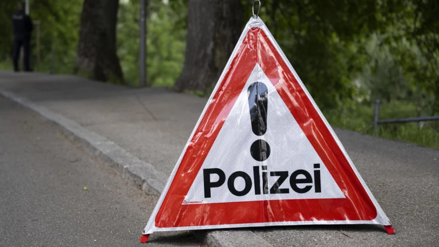Course-poursuite à Bienne : collision avec un bus et arrestation Course-poursuite à Bienne : collision avec un bus et arrestation
