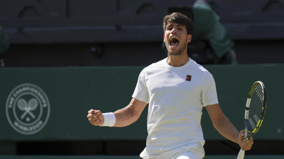 Carlos Alcaraz en Finale Consécutive à Wimbledon : Vers un Triplé Historique