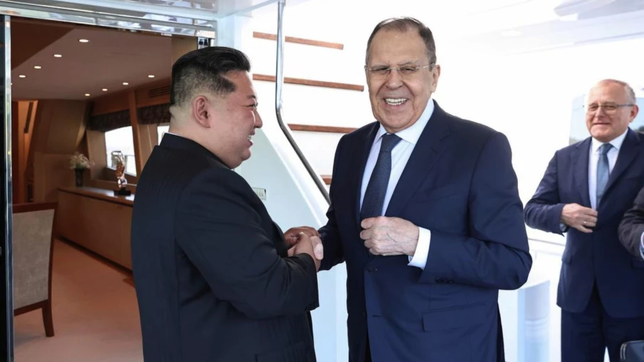 Kim Jong-un soutient Moscou dans la guerre contre l'Ukraine Kim Jong-un soutient Moscou dans la guerre contre l'Ukraine