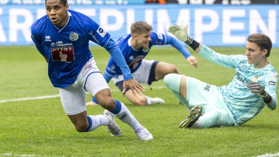 Thibault Klidjé rejoint Hibernian Édimbourg depuis Lucerne