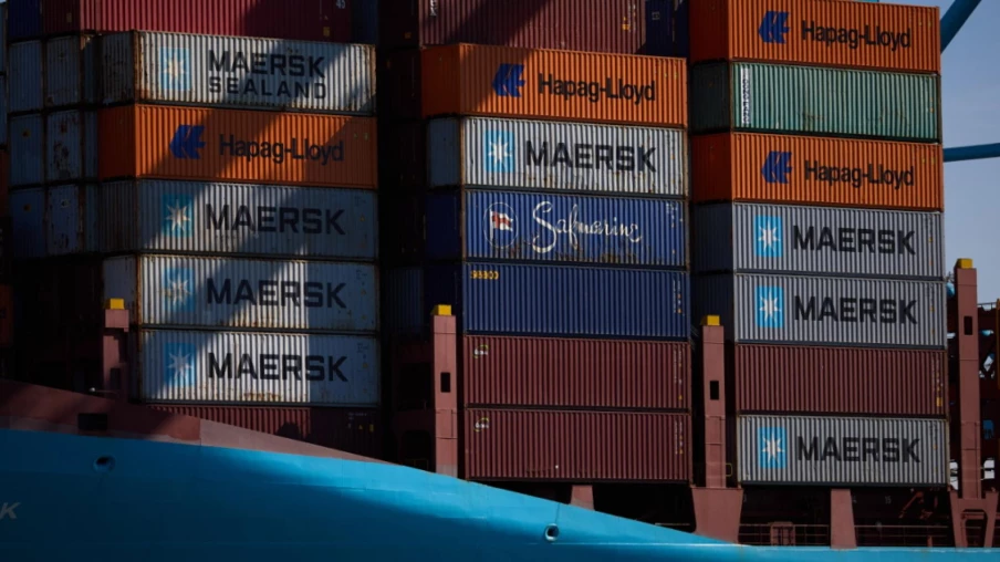 Exportations chinoises en hausse de 5,8 % en juin, au-delà des attentes