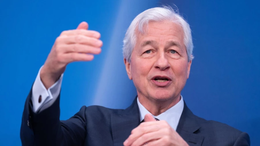 JPMorgan dépasse les prévisions malgré une baisse de 17% du bénéfice net