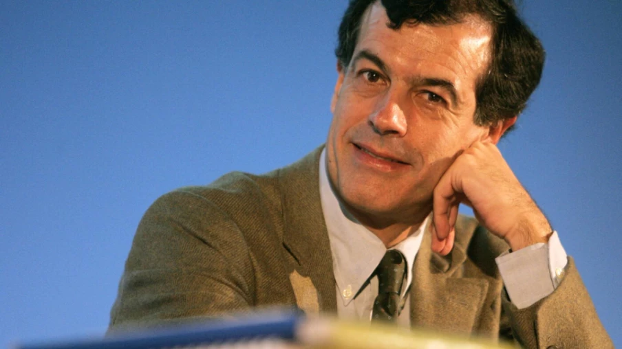 Henri Giscard d'Estaing quitte la présidence du Club Med après 22 ans Henri Giscard d'Estaing quitte la présidence du Club Med après 22 ans