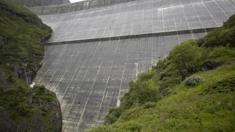 Effondrement rocheux rend le barrage de la Grande Dixence inaccessible