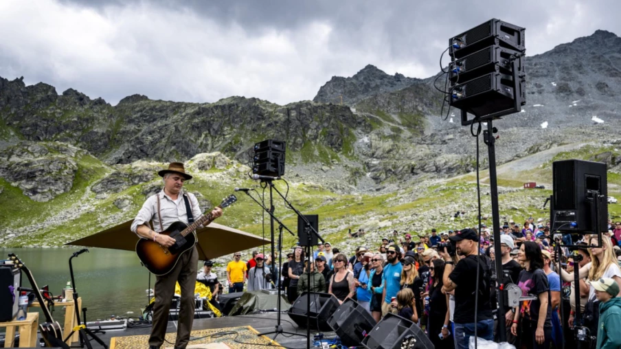 Concert en altitude: Peter Doherty au lac des Vaux pour le PALP Festival