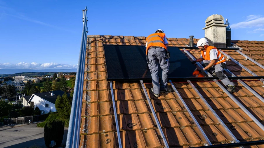 Alerte sur les Arnaques aux Panneaux Solaires dans le Canton de Vaud Alerte sur les Arnaques aux Panneaux Solaires dans le Canton de Vaud