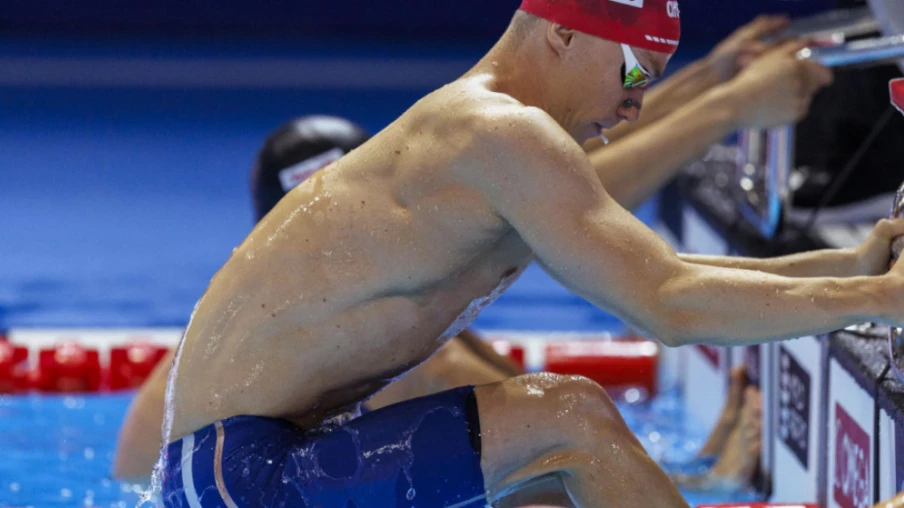 Mityukov vise la finale du 200 m dos aux Championnats du Monde de Singapour