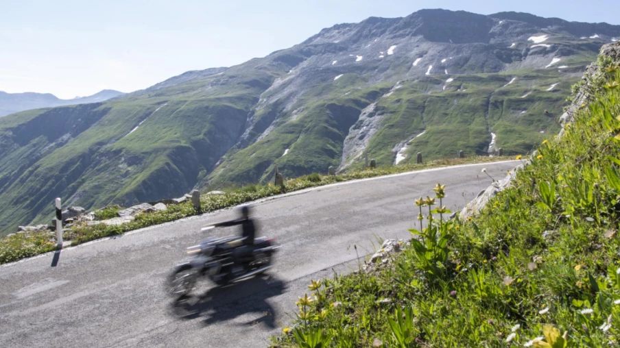 Chauffards arrêtés en Haut-Valais pour excès de vitesse extrême
