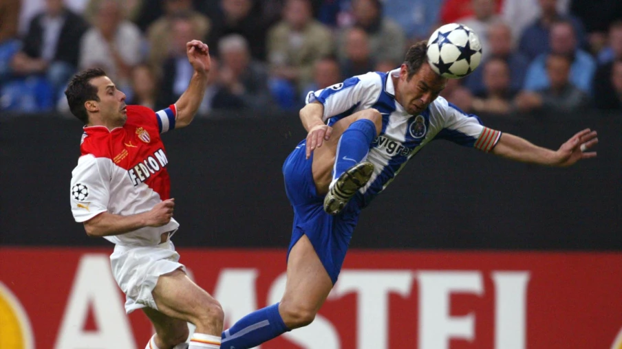 Hommage à Jorge Costa, légendaire capitaine du FC Porto, décédé à 53 ans