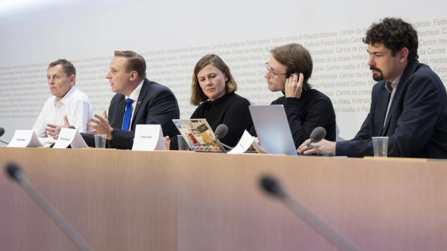 Opposition à la loi e-ID: craintes d'une utilisation commerciale 플랫폼