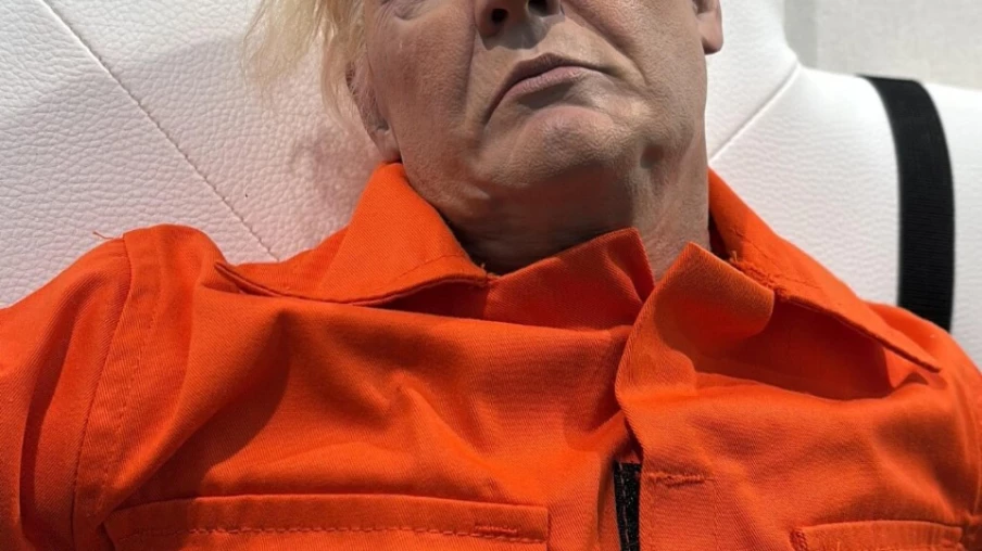 Sculpture de Trump Crucifié Interdite à la Gare de Bâle pour Sécurité