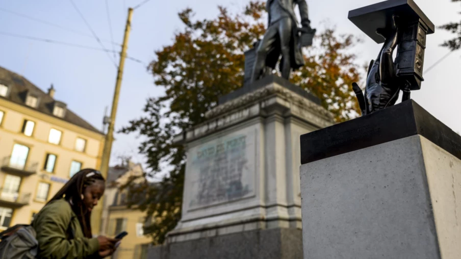Neuchâtel: plainte pénale pour le vol de la statue de David de Pury