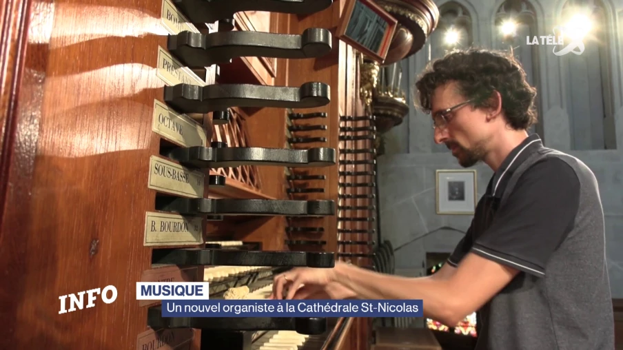 Damien Desbenoit, nouvel organiste de la cathédrale Saint-Nicolas à Fribourg